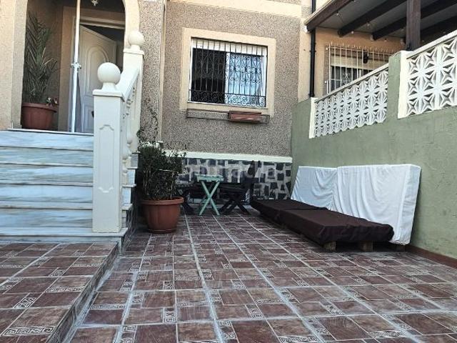 Casa en venta en Mujeres Deportistas, el Vinalopó Mitjà / El Vinalopó Medio