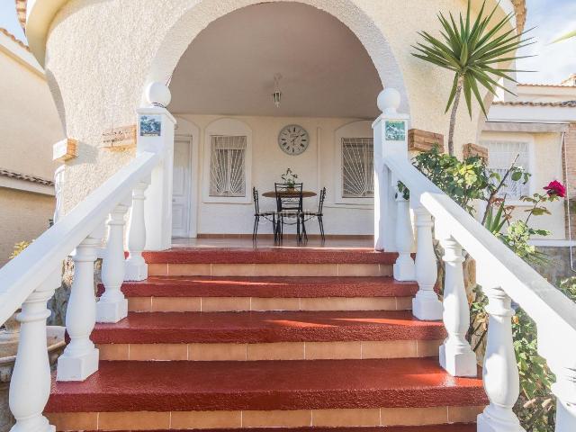 Casa en venta en Mujeres Deportistas, Monforte del Cid