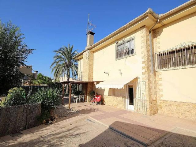 Casa en venta en el Vinalopó Mitjà / El Vinalopó Medio, Valencia