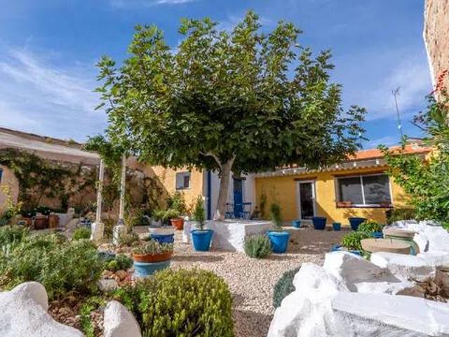 Casa en venta en Xinorlet, Monòver / Monóvar