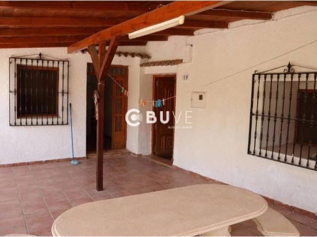 Casa en venta en el Vinalopó Mitjà / El Vinalopó Medio, Valencia
