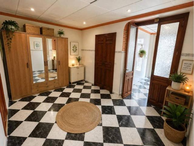 Casa en venta en el Vinalopó Mitjà / El Vinalopó Medio, Valencia