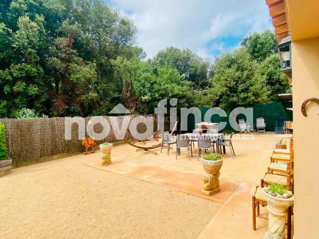 Casa Rural en venta en Mont-ras