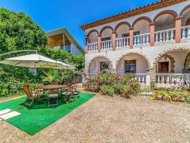 Casa en venta en Montbrió Del Camp