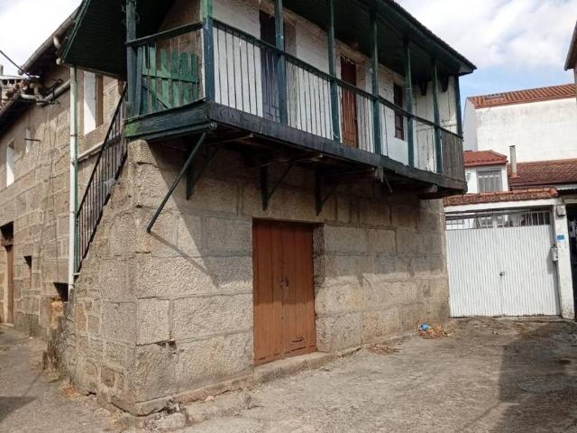 Casa en venta en Monterrei, Ourense