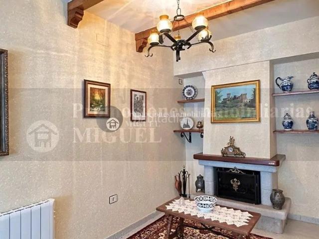 Casa en venta en Monterrei, Verín