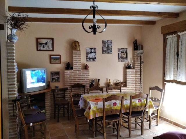 Casa en venta en Monterrubio, Castilla y León