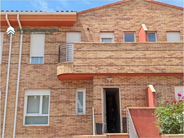 Casa en venta en Monterrubio De Armuña, Castilla y León