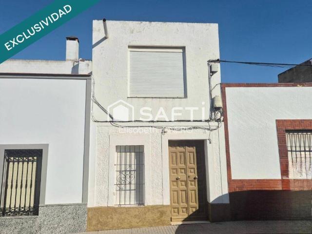 Casa en venta en Montijo