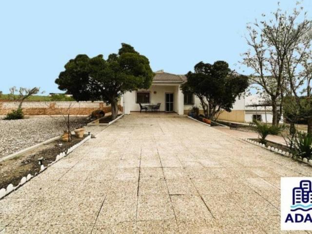 Casa en venta en Mora