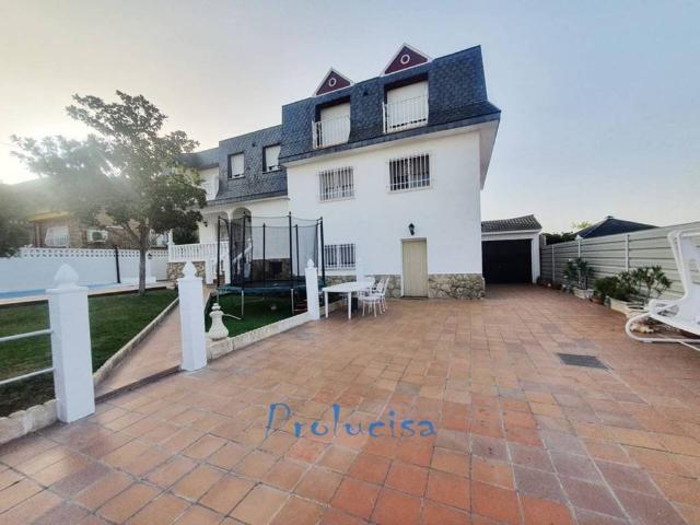 Casa en venta en Moraleja De Enmedio