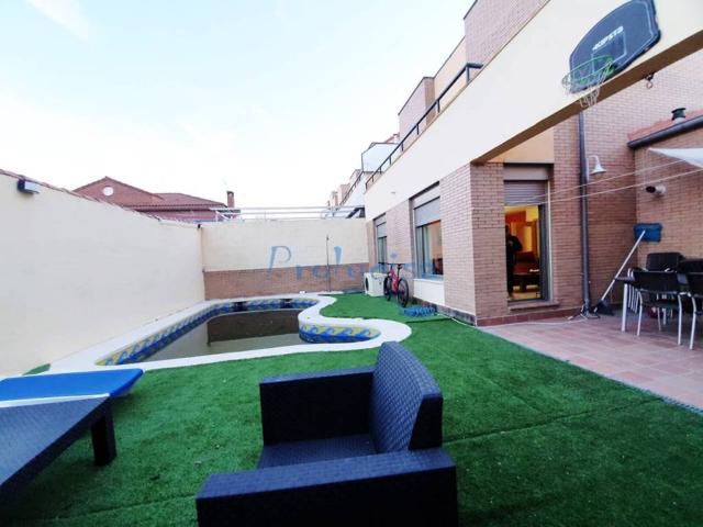 Casa en venta en Moraleja De Enmedio