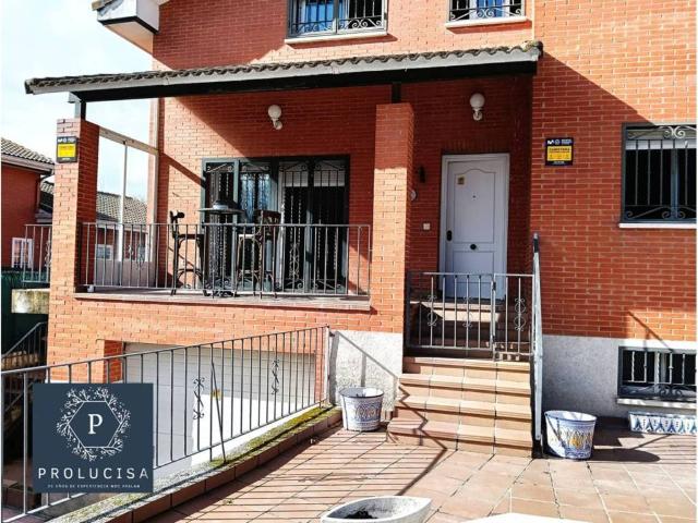 Casa en venta en Moraleja De Enmedio, Madrid