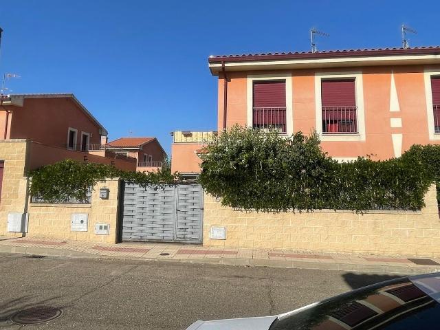 Casa en venta en Moraleja Del Vino, Castilla y León