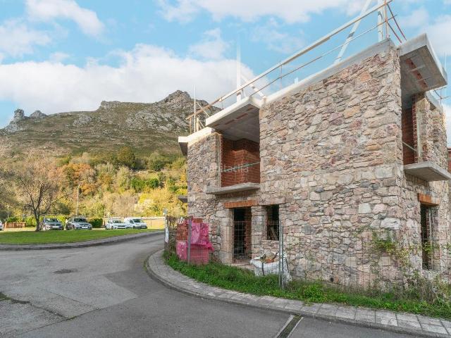Casa en venta en Morcín, Asturias