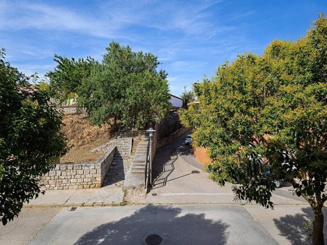 Casa en venta en Mucientes, Castilla y León