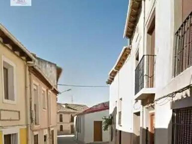 Casa en venta en Mucientes, Valladolid