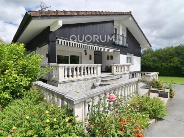 Casa en venta en Mungia, Guipúzcoa