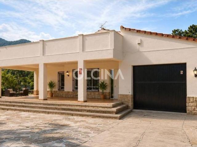 Casa en venta en el Comtat, Valencia