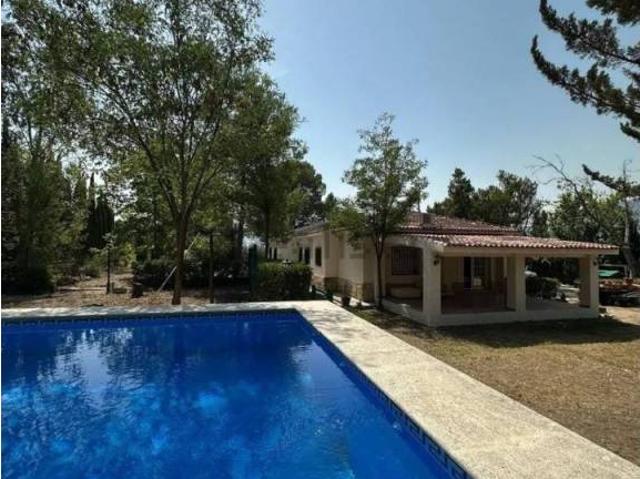 Casa en venta en el Comtat, Valencia