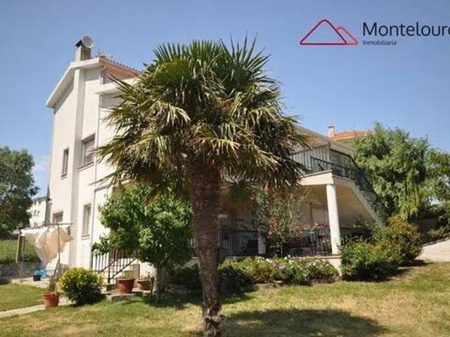 Casa en venta en Muros, Galicia