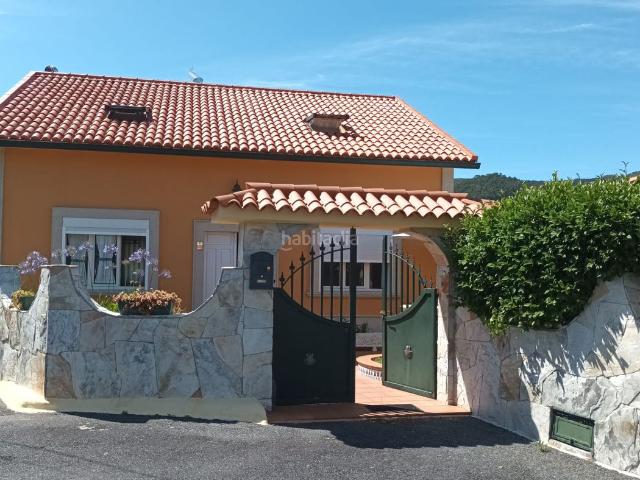 Casa en venta en Muros, Galicia