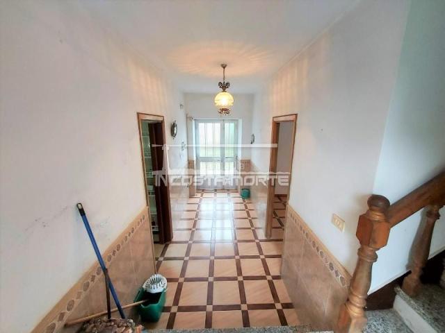 Casa en venta en A Pedriña, Muxía