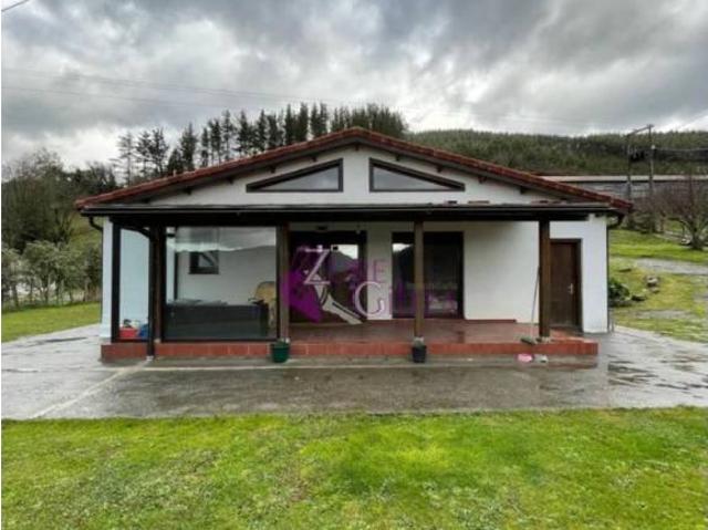 Casa en venta en Muxika, Guipúzcoa