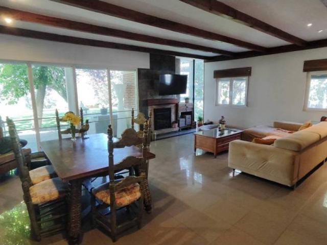 Casa en venta en Muñopepe, Castilla y León