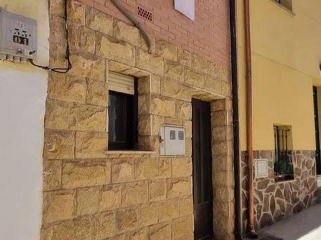 Casa en venta en Nalda, La Rioja