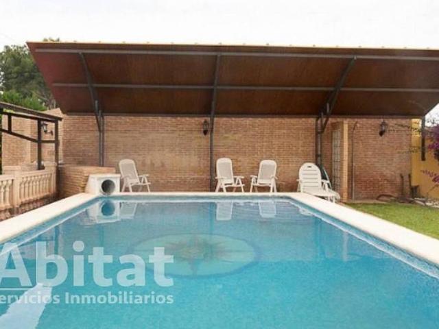Casa en venta en el Camp de Túria, Valencia