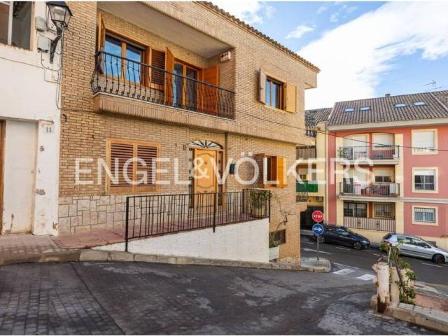 Casa en venta en el Camp de Túria, Valencia