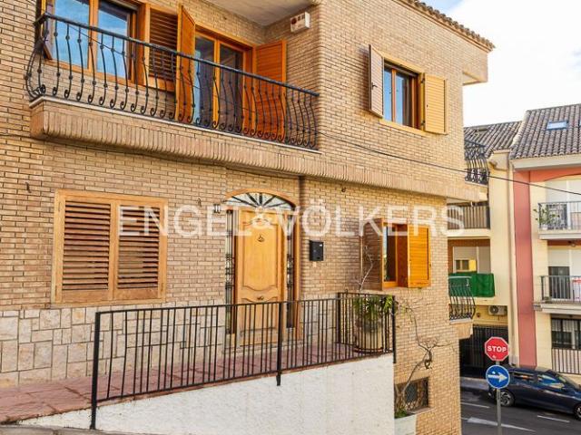 Casa en venta en el Camp de Túria, Valencia