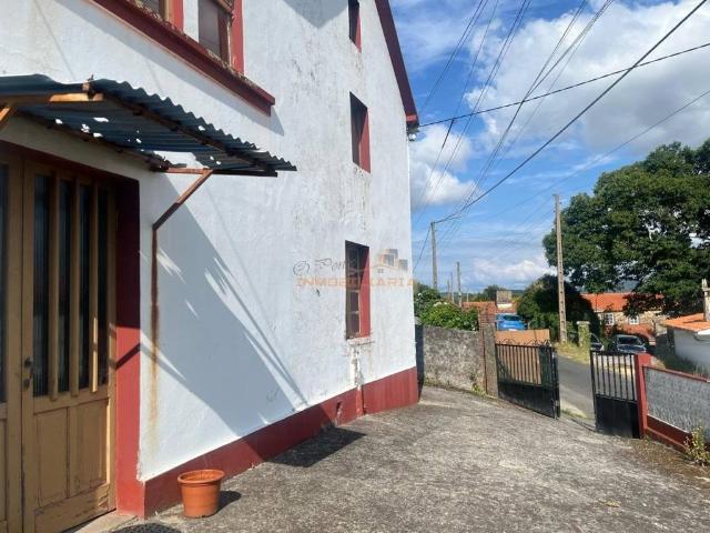 Casa en venta en Ferrol, Galicia