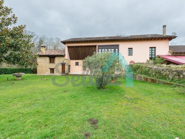 Casa en venta en Nava, Castañera