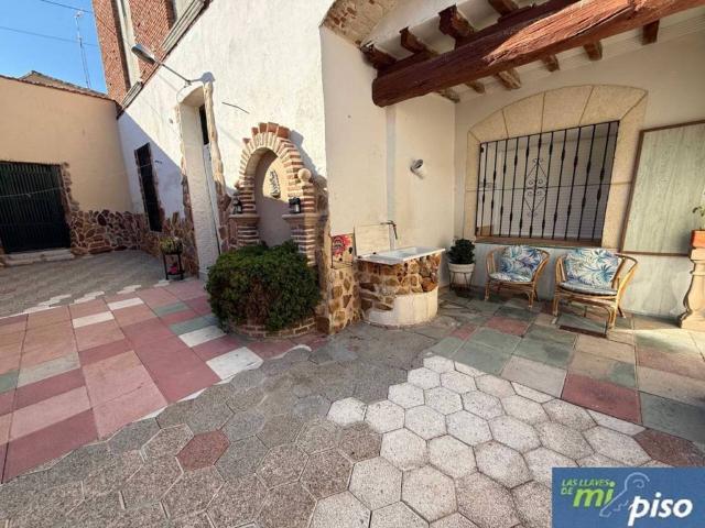 Casa en venta en Nava Del Rey, Castilla y León