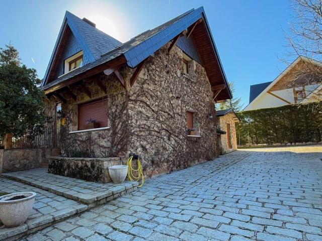 Casa en venta en Navacerrada Casa en venta en Navacerrada