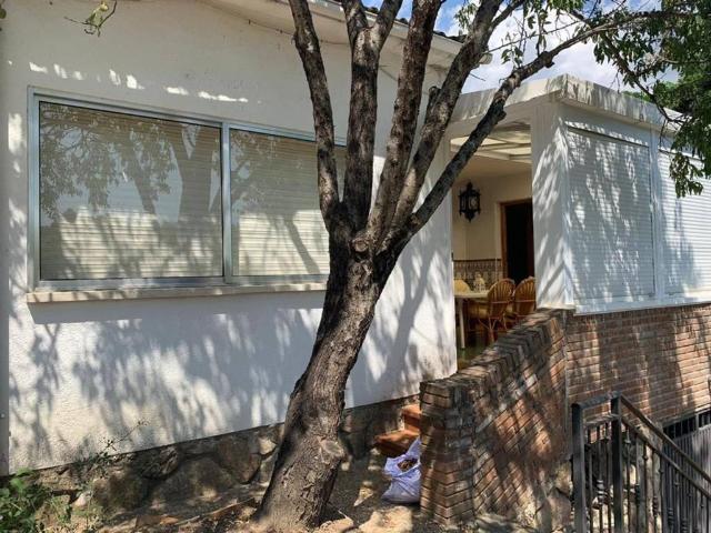 Casa en venta en Navahondilla
