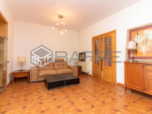 Casa en venta en Navalagamella, Madrid