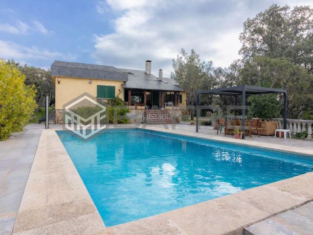 Casa en venta en Navalagamella, Madrid