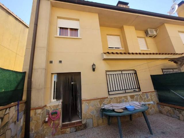 Casa en venta en Navalcán