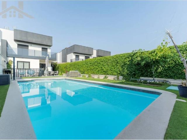 Casa en venta en La Dehesa, Navalcarnero