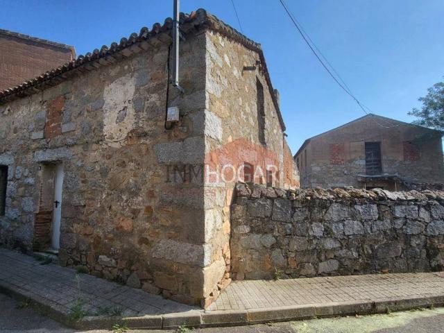 Casa en venta en Navalperal De Pinares, Castilla y León