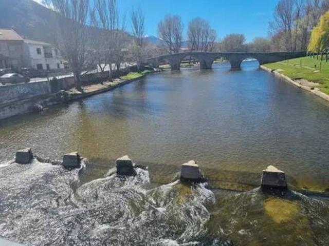 Casa en venta en Navaluenga, Castilla y León