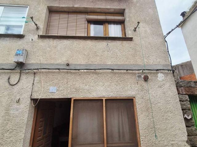 Casa en venta en Navapalva, Navaluenga