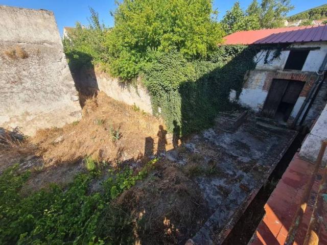 Casa en venta en Navamorcuende