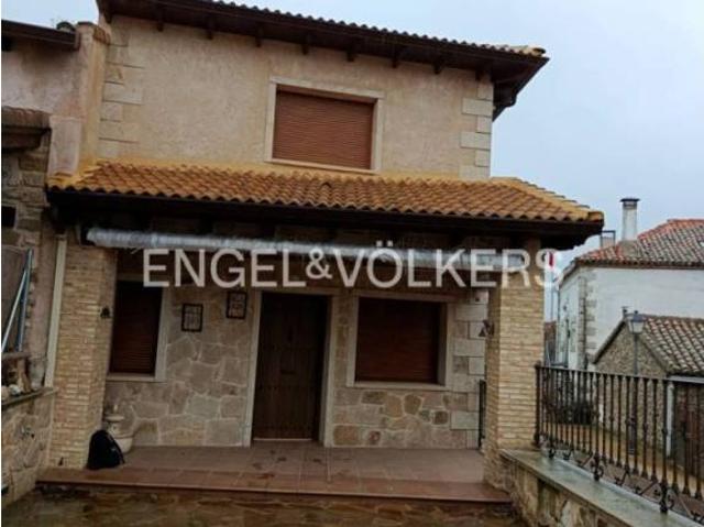 Casa en venta en Navarredonda Y San Mamés, Madrid