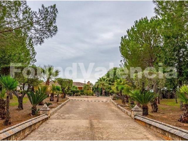 Casa en venta en La Canal de Navarrés, Valencia
