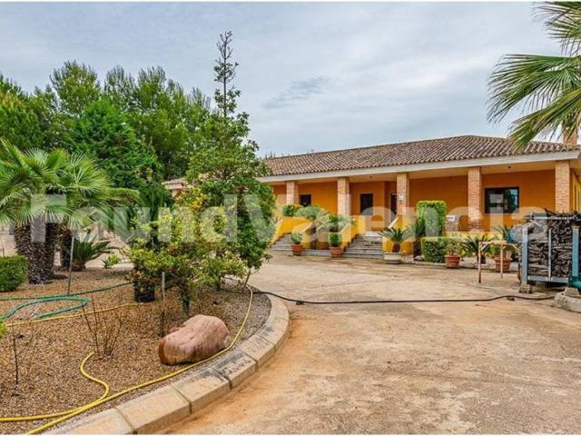 Casa en venta en La Canal de Navarrés, Valencia