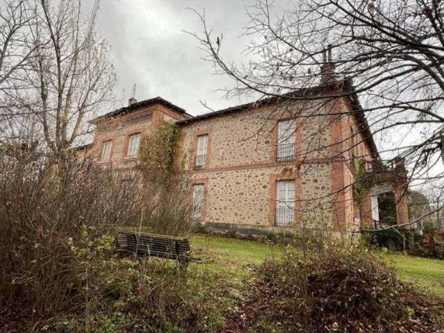 Casa en venta en Navas De Riofrío, Castilla y León